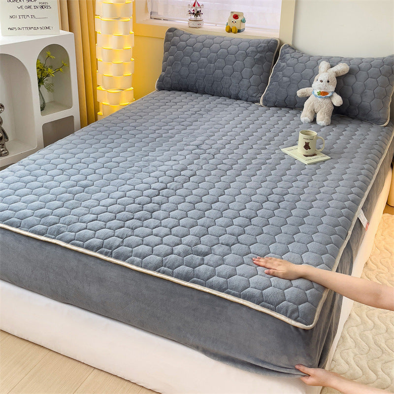 Three-dimensional Jacquard Quilted Fitted Sheet Tatami Milk Velvet Pad