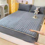 Three-dimensional Jacquard Quilted Fitted Sheet Tatami Milk Velvet Pad